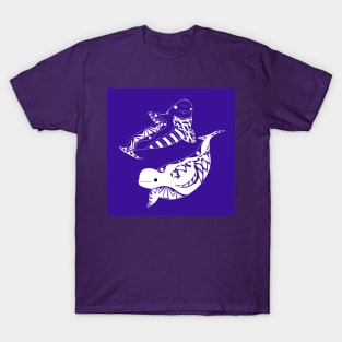 purple kawaii beluga whales in twin pattern ecopop T-Shirt